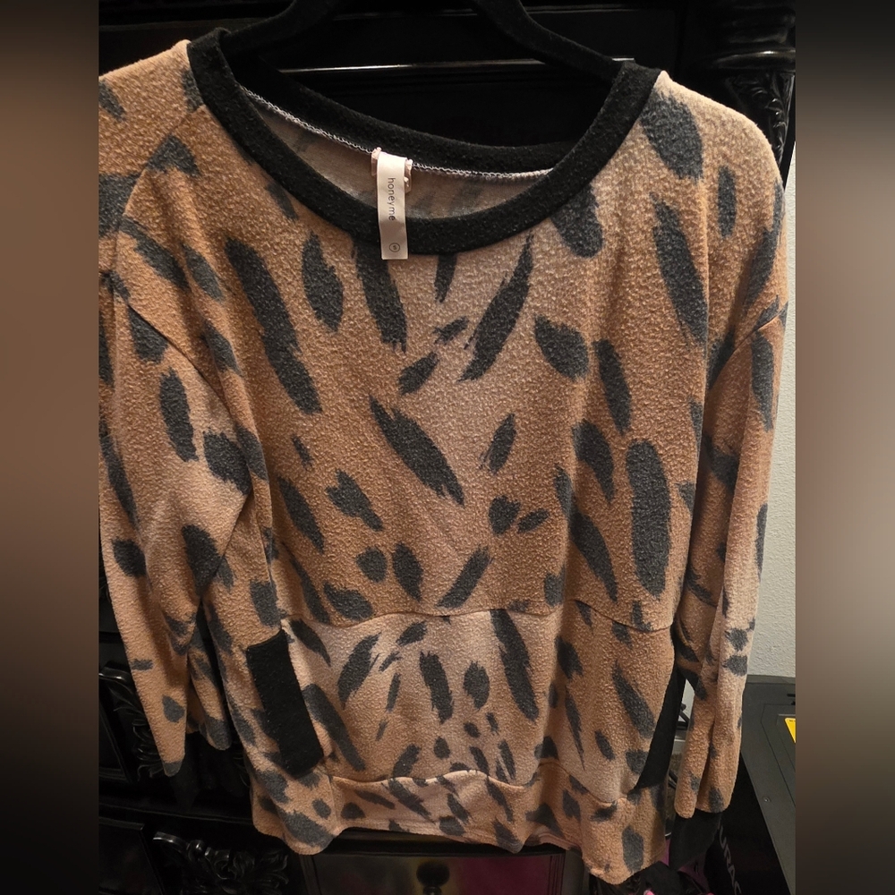 Honeyme Animal Print Crew Neck Sweater